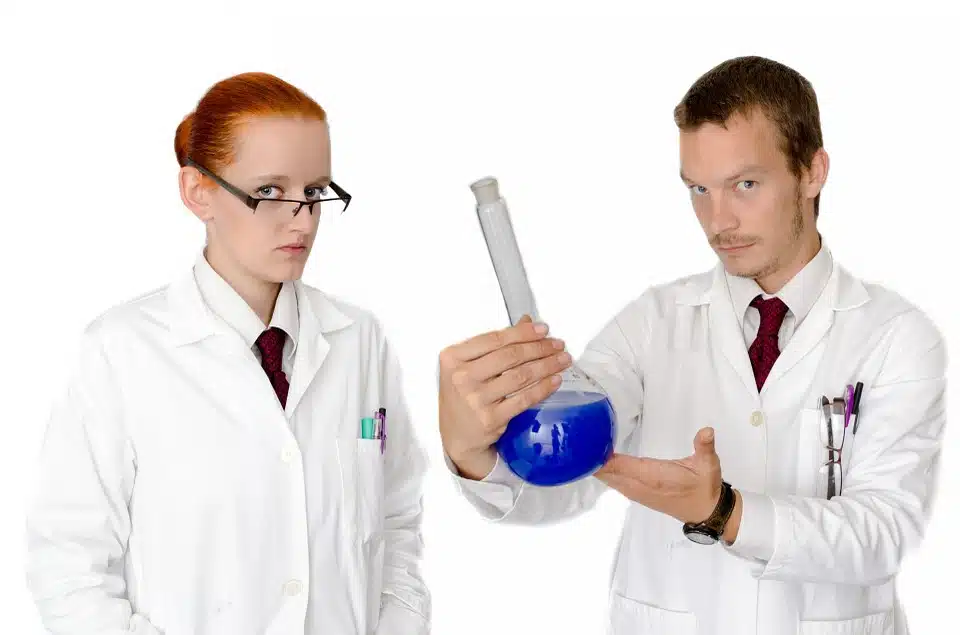 Farmacista preparatore: corsi e scuole di galenica